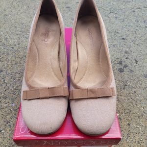 Aerosoles small heels